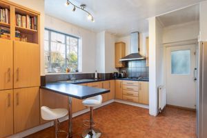 Photo 11- click for photo gallery